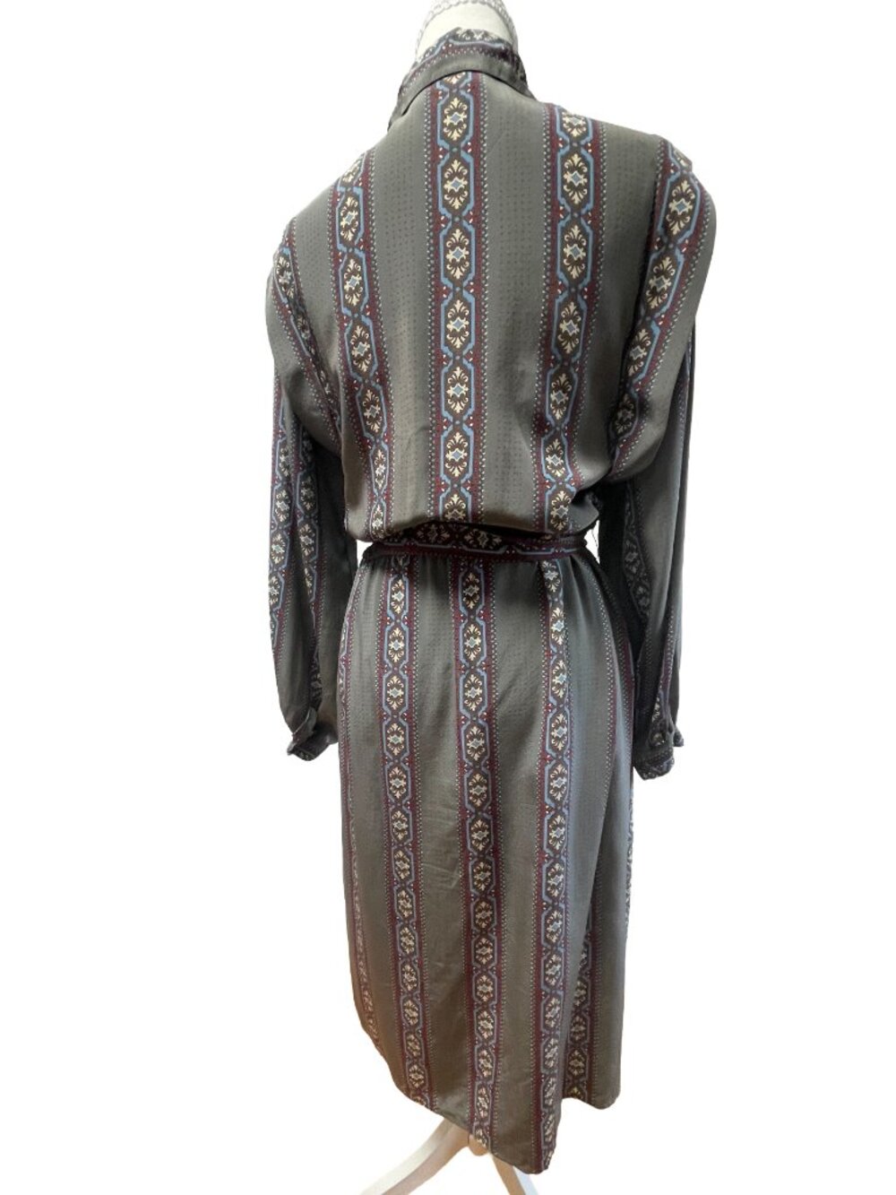 Vintage Jack Mulqueen 100% Silk Belted Shirt Dress Size 4 - Picture 2 of 9